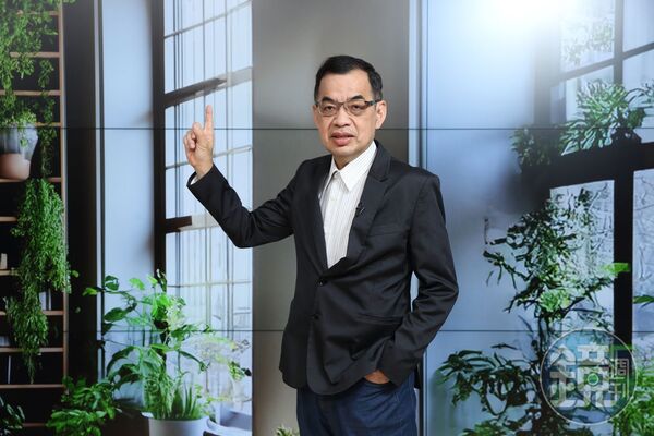 2330 台積電 - 馬年投資無懸念億元教授喊2300元：抱台積電會很快樂｜CMoney 股市爆料同學會