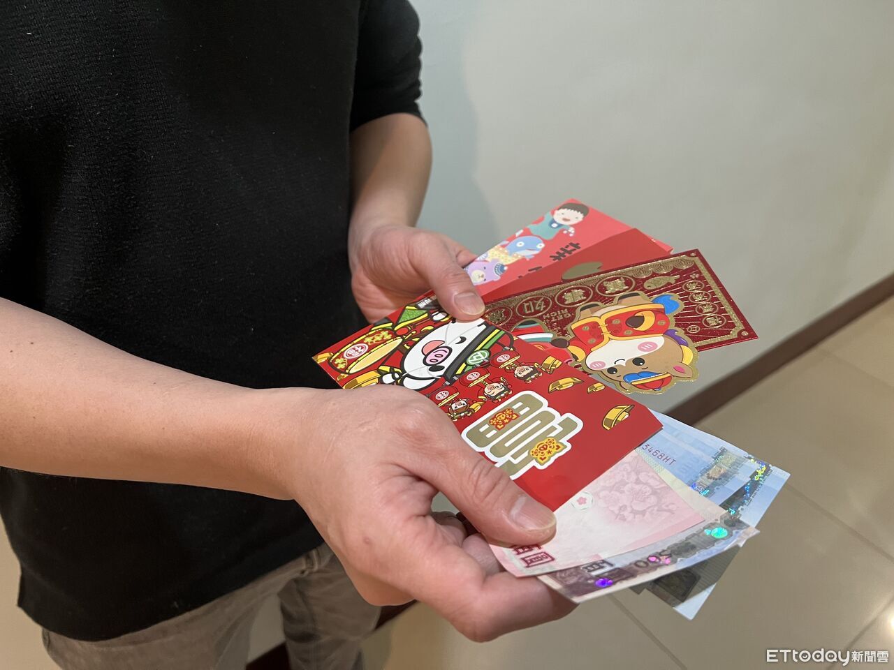 孩秒拆紅包嫌「你怎這麼窮」 長輩超扯反應!他心寒:討厭過年