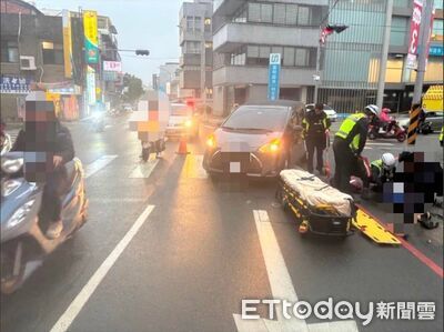 模範里長遇死劫畫面曝！走斑馬線被左轉車撞上...搶救14天離世