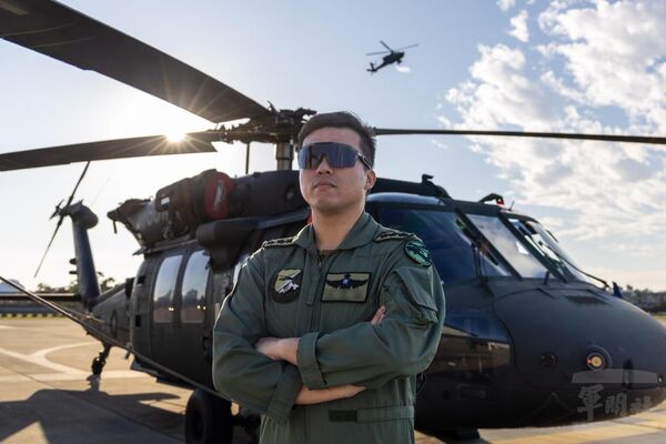 ▲▼陸軍航空第601旅突擊作戰隊長黃上校。（圖／軍聞社）