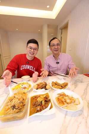 ▲朱立倫化身「朱大廚」