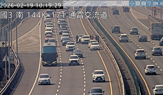 ▲▼國道追撞事故。（圖／高公局提供）