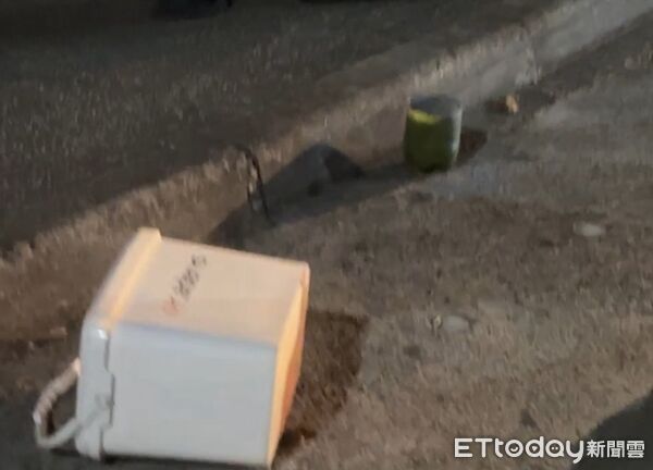 ▲▼屏東林邊油漆工松香水彈縱火。（圖／記者陳崑福翻攝）