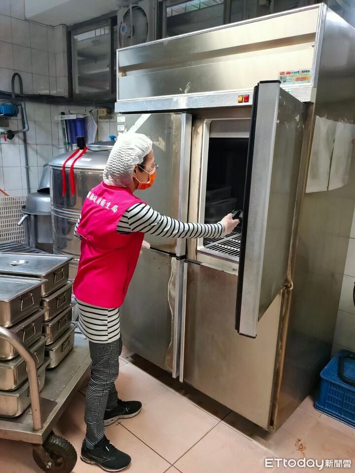 年夜飯剩菜塞爆...冰箱非萬能箱 專家曝食材冰存撇步