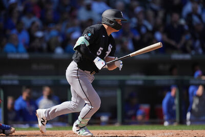 差點滿貫砲！村上宗隆春訓首安、打點都出爐　鈴木笑喊「我討厭他」