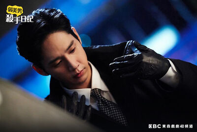 尹施允失憶後竟成殺人魔　《黑暗榮耀》朴成勳再演反派「關照」他