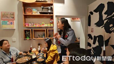 她用正宗台灣味「收服」中原胃　深耕鄭州15年擺地攤到餐廳闆娘　