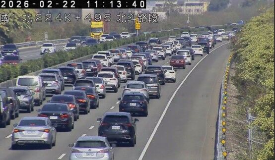 國道上午發生8起事故 下午「11處壅塞路段」一次看