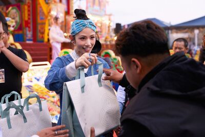 李千娜初五開工了！失言後首露面　「瘦一圈」現身屏東