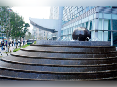 初五怪象！民眾狂舀台北101池水補財運   賈永婕急喊：有加料別喝