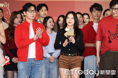 頌樂閃現台灣開工…全程流利中文對答　「刮刮樂賺1000」認了胖7kg