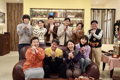 《豆腐媽媽》新春發開工紅包！導演馮凱笑開懷　蘇晏霈回歸就崩潰