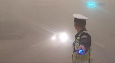 陸2026範圍最大沙塵暴！　130城短時PM10重度以上污染