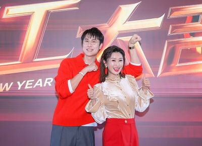 八點檔男星過年遊日…銀座巧遇金泰希夫妻　「跟Rain握手」圓夢了