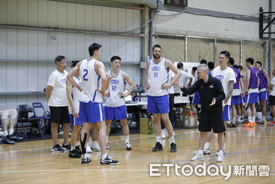 必勝！中華男籃陳盈駿、劉錚領銜抗韓　頭號防堵超級射手李賢重