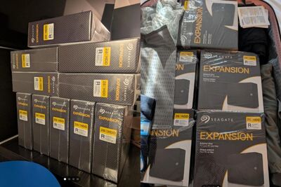 英男飛美國大掃貨！買「10顆硬碟」送紐約5天4夜　驚人價差曝光