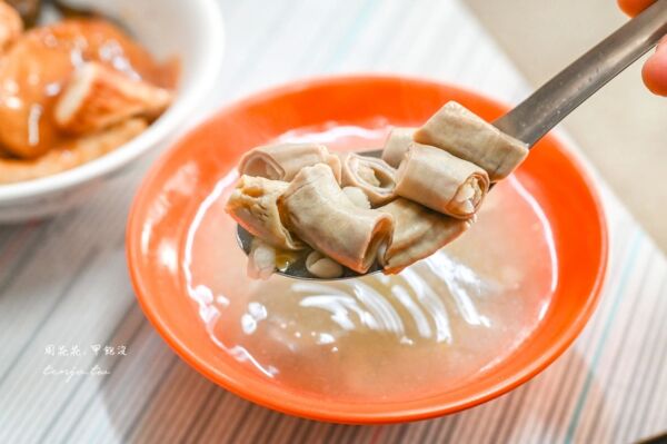 ▲▼葉記小吃。（圖／部落客周花花授權提供）