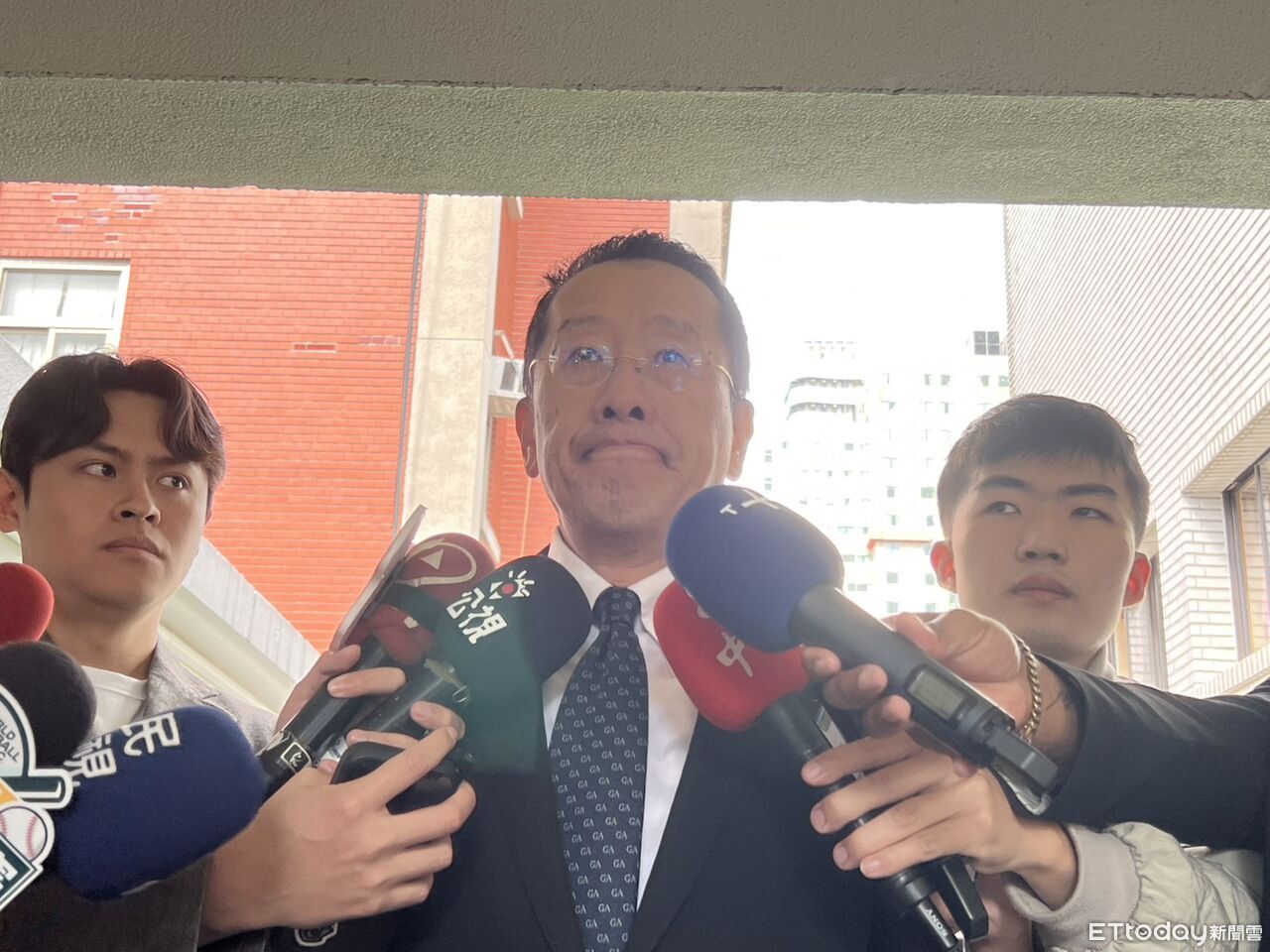 3項武器發價書期限至3/15 顧立雄盼立院先授權國防部與美簽署