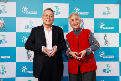 施振榮81歲仍不進舒適圈！　直言「沒有從社會退休」近況曝光