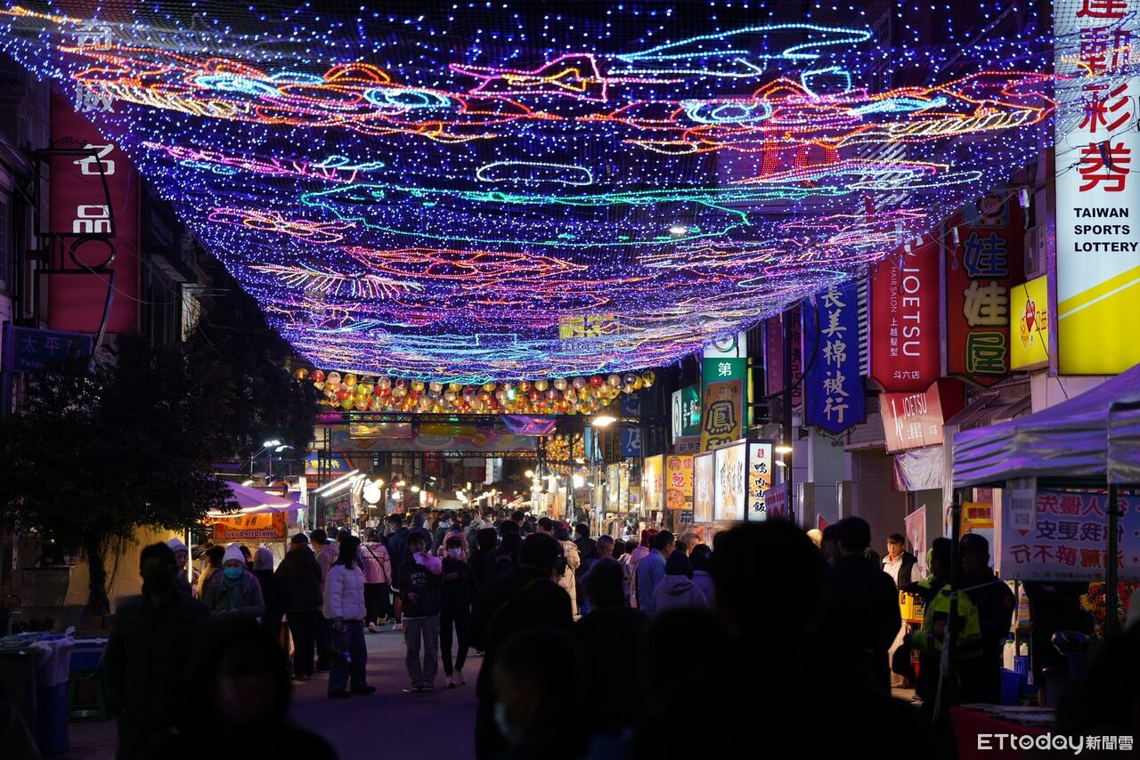 萬盞燈火點亮老街 斗六燈海節3天音樂市集不斷電
