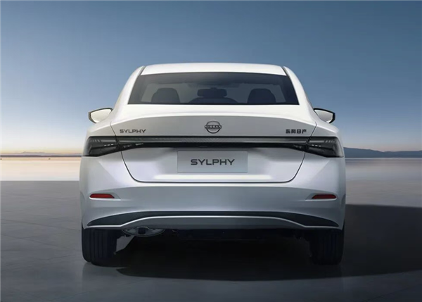 ▲新一代Nissan Sentra大陸上市！推出超殺優惠價。（圖／翻攝自Nissan）