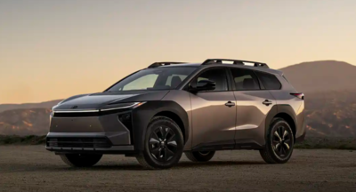 「TOYOTA全新電動休旅」北美開賣！空間比bZ4X更大、更好用