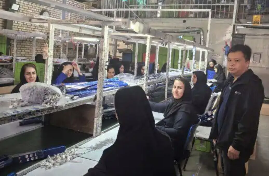 在伊朗華人曝物價飛漲30% 華聯會備妥8輛遊覽車隨時撤離