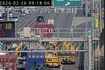 快訊／國3和美段連2起追撞！大小車撞一團卡車道　回堵3公里