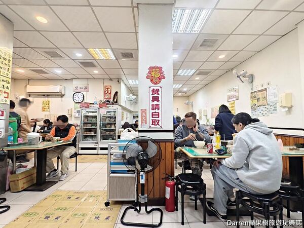 ▲▼正宗新明老牌牛肉麵。（圖／部落客Darren蘋果樹旅遊玩樂誌授權提供）