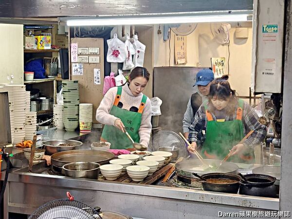▲▼正宗新明老牌牛肉麵。（圖／部落客Darren蘋果樹旅遊玩樂誌授權提供）
