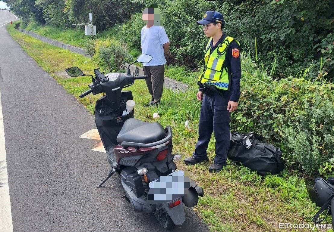 韓籍遊客南迴公路爆胎 太麻里警協助排除困難