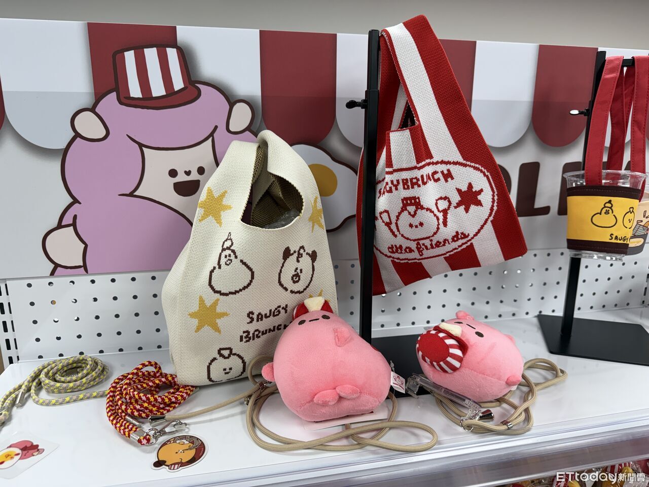 ▲▼      dtto、FANFANS快閃       。（圖／記者蘇晟彥攝）