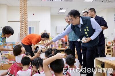 北市推育兒減工時　「台南不+1」黃偉哲：若可行乾脆都4點就下班