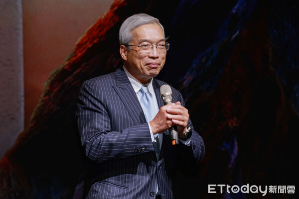 ▲▼資深主播廖筱君民視新節目記者會-謝金河。（圖／記者周宸亘攝）