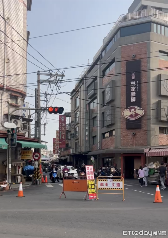 228連假萬巒豬腳街8至20時「封街變徒步區」 停車攻略一次看