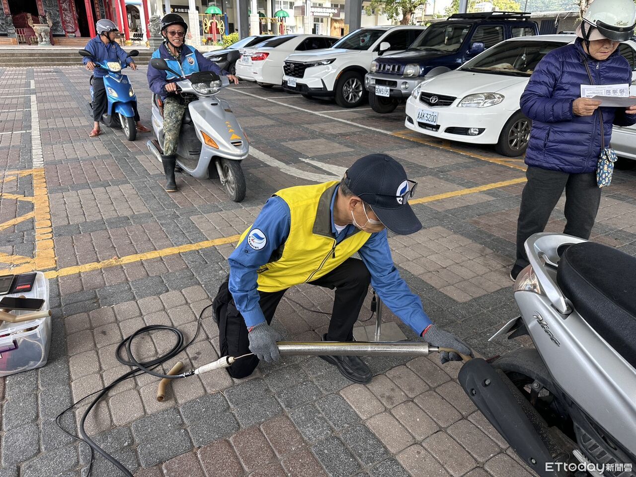 守護清新空氣 台東縣環保局擴大偏鄉機車排氣巡檢服務