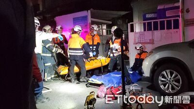 快訊／北投新建大樓頂樓2人倒臥水塔　保全驚見嚇報警