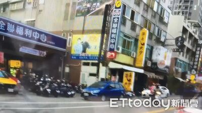 外送員搶快跨越雙黃線秒被攔　下跪求饒沒用！仍吞900元罰單