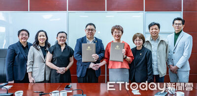 台東大學人文學院與泰國法政大學創新學院簽署MOU