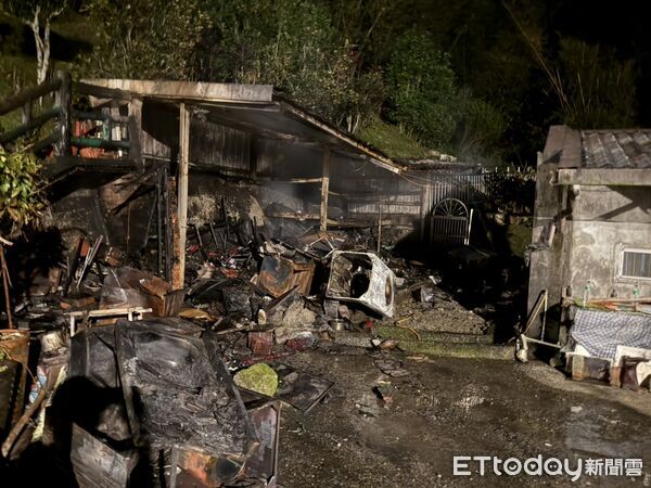 ▲▼平溪大火。（圖／記者郭世賢翻攝）