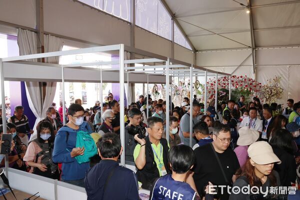 ▲2026台灣國際蘭展暨花卉科技展27日在台南後壁盛大開園，吸引國內外嘉賓齊聚。（記者林東良翻攝，下同）