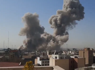 快訊／以色列突襲伊朗首都！鎖定「最高領袖」辦公室　濃煙狂竄