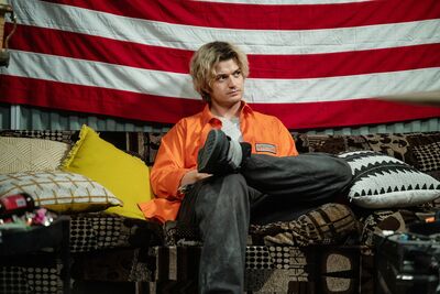 《怪奇物語》喬奇瑞不打怪改打活屍！　20分鐘讀完劇本秒接《全境屍控》