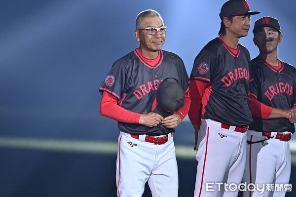 ▲▼2026台日交流賽，味全龍教練古久保健二。（圖／記者李毓康攝）