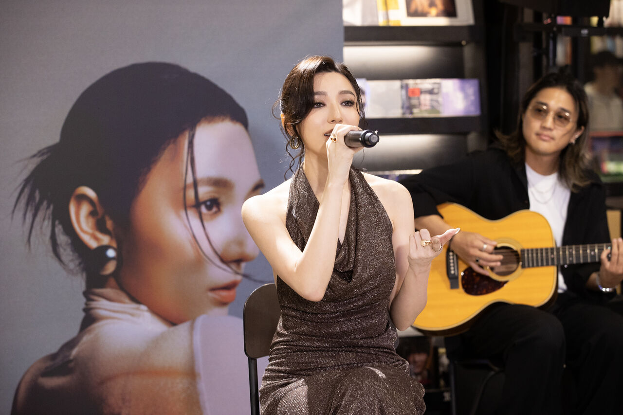 ▲▼黃瑋昕「UNLOCKED」音樂分享簽名會。（圖／索尼提供）