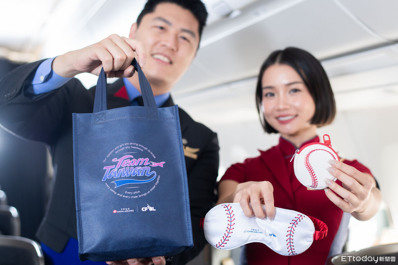 中華隊搭華航出征經典賽 「Team Taiwan主題包機」曝光