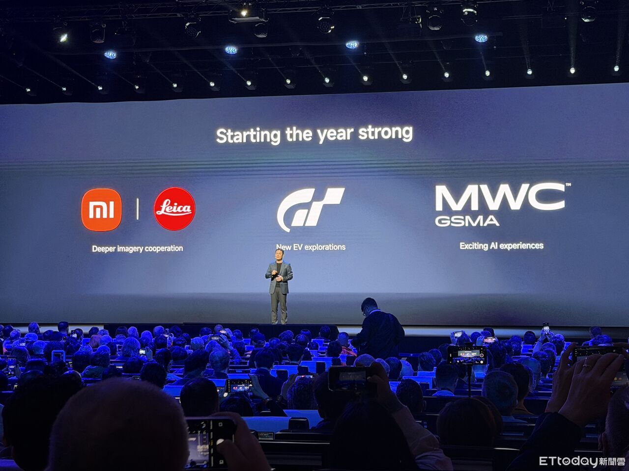 直擊/小米17系列國際版西班牙亮相!Ultra徠卡版更名「台灣會上」