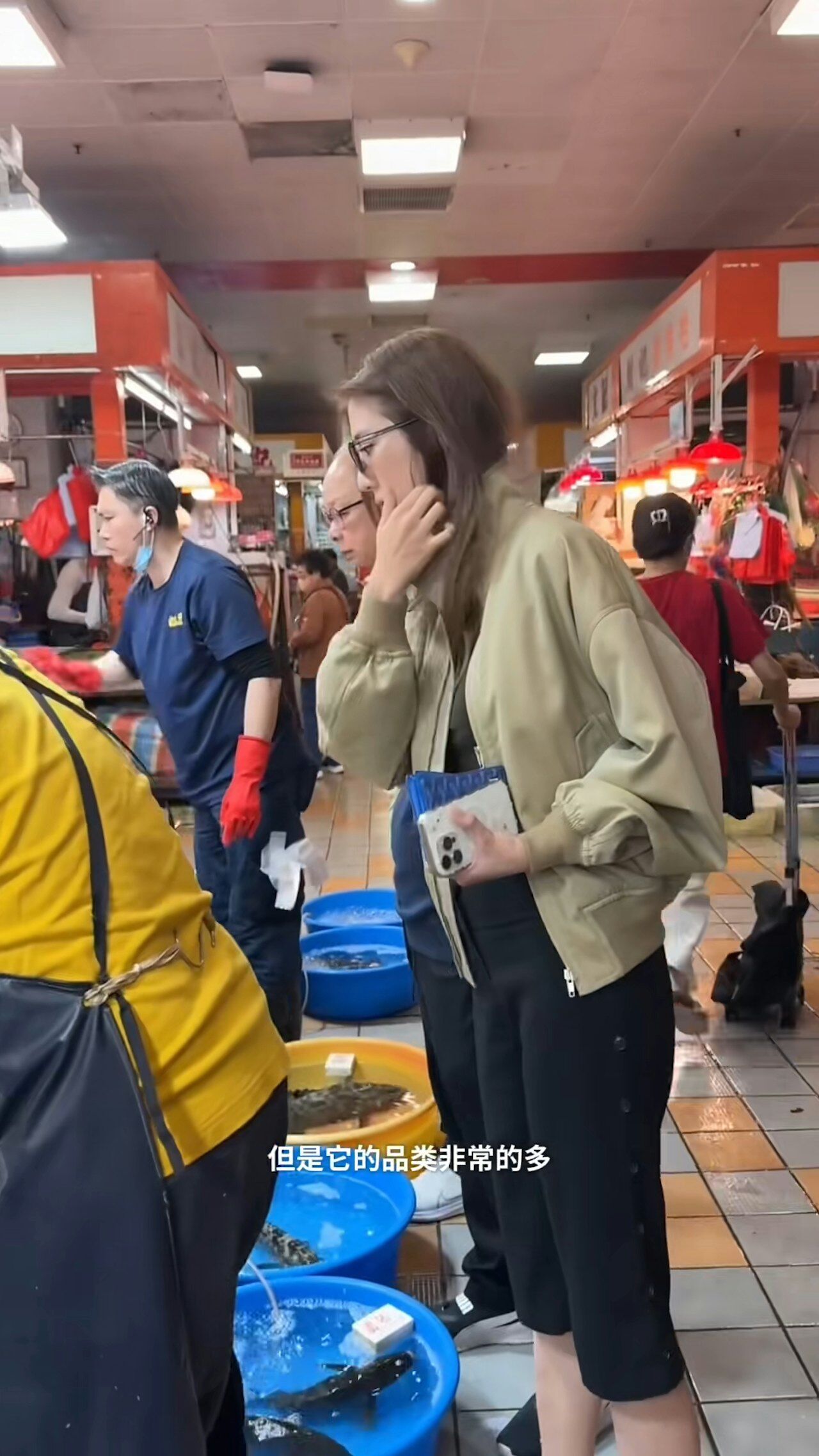 ▲吳千語、施伯雄婚後感情甜蜜。（圖／翻攝自吳千語IG）