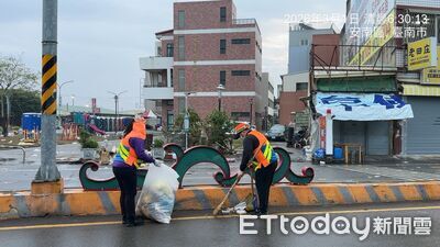 台南鹿耳門煙火萬人朝聖　環保局75人徹夜清掃4小時恢復市容