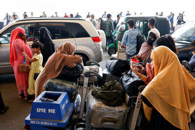 中東「3大樞紐機場」關閉！1000↑航班取消　全球航空大亂